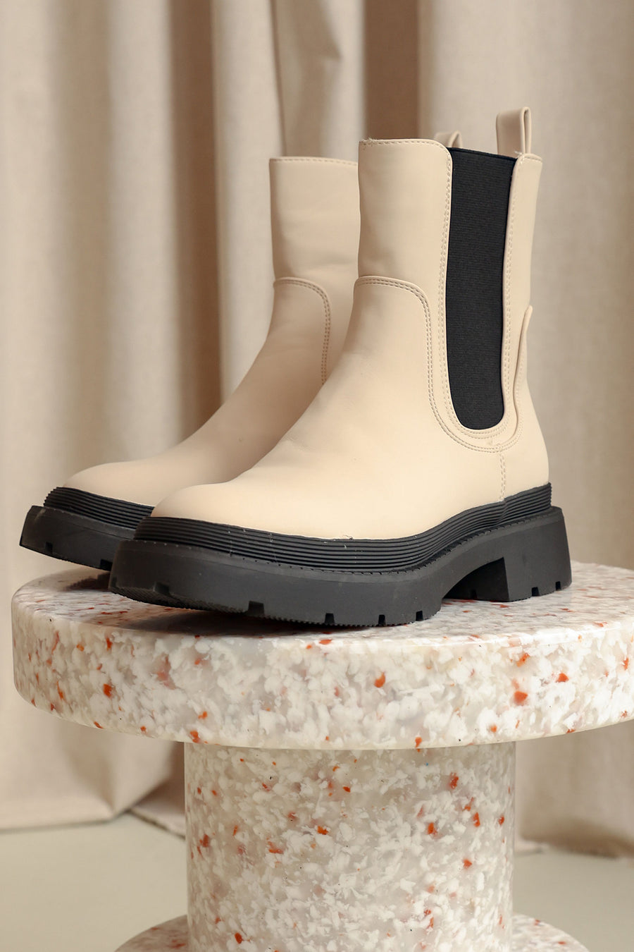 Vera Boots - Beige